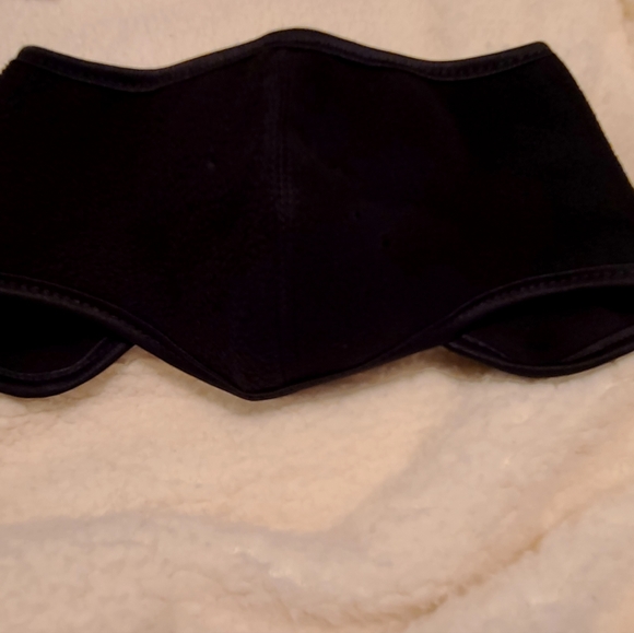 USB Beanie hat black NS - Picture 4 of 8